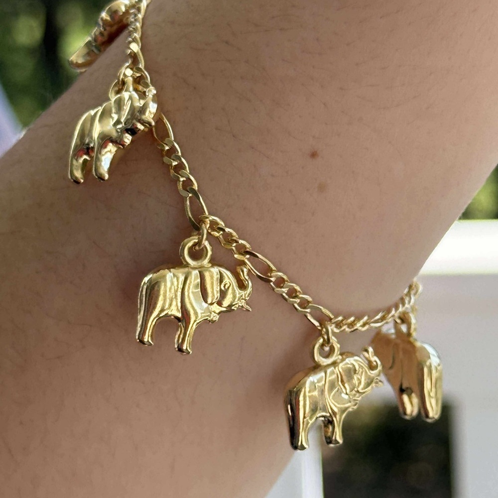 🐘 18K Gold Filled Elephant Charm Bracelet – Lucky & Stylish